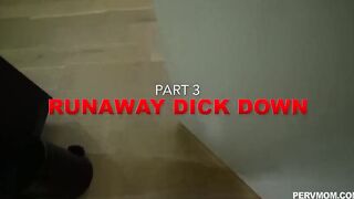 ❤️TeamSkeet - Busty MILF Savannah Bond Caught Stepson Jerking Off And Helped Him Unlo