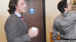 Officemates having a fuck sesh in the office