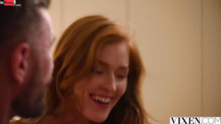 VIXEN Jia Lissa has intense three way with Sonya into Paris