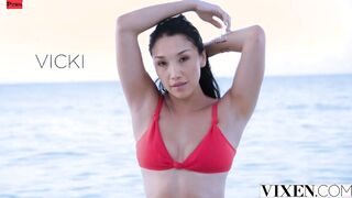 VIXEN Vicki & Teanna share Bae dyke get-away inside paradise