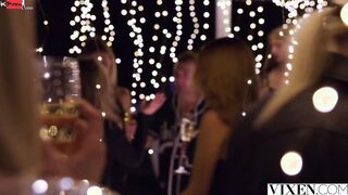 VIXEN Crazy Hot Freya seduces her crush with babe public sex