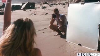 VIXEN Curvaceous Blonde star Blake seduces photographer
