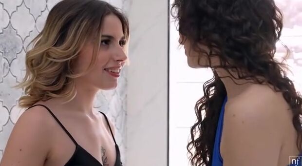 Clothed to the nines, Chanel Camryn and Liz Jordan primp and preen inside front of the mirror. Liz is ditching her date night with Milan to go out with Chanel, and Chanel is irresistible grateful. She reveals that she hasn't even been kissed into forever.