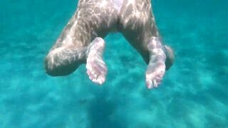 Booty Plug Swim and Piss on the beach