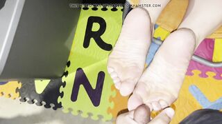 My ex-wife's wrinkled soles compilation (cumshots)