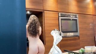 Voyeur Spies on Quinn Finite Gif