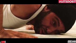 XXXSHADES - 18 Year Old Girlfriend Sofi Goldfinger Wants Her Twat Banged! Hard After Work - LETSDOEIT