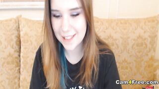 beauty goddess With Nice Tits And Round Ass Masturbates
