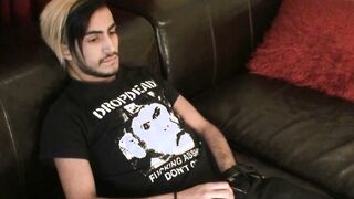 Gay punk has huge craving for sucking cock