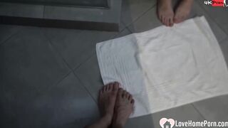 Tattooed blonde earns a really nice facial