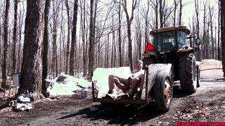 Upton covers his fur-dusted body in creamy jizz