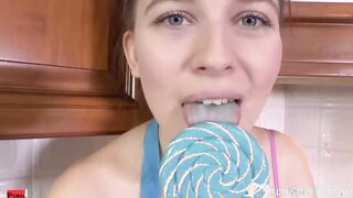 Hot cougar enjoys sucking off off on a lollipop