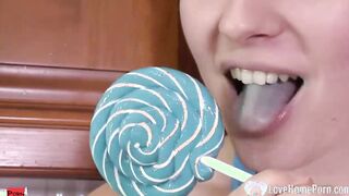 Hot cougar enjoys sucking off off on a lollipop