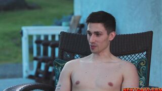Roommates in a steamy threesome fuck sesh
