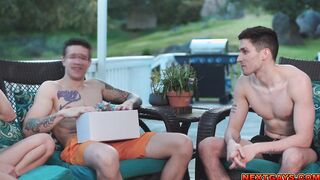 Roommates in a steamy threesome fuck sesh