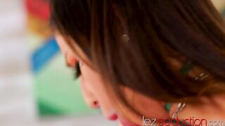 Tattooed MILF Anna Chambers drills Coco Lovelock with dildo