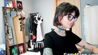 Tattooed Woman slides Her Fingers deep into Her Wet Pussy