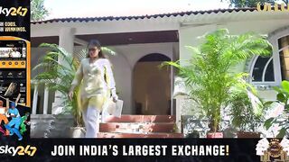Big Boobs Bhabhi Sex with Nokar