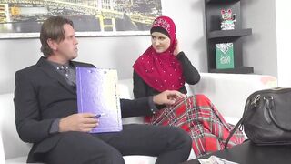 lawyer settles for fine muslim pussy