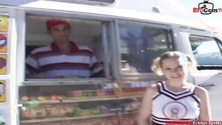 Blonde 19 yo fucked! in a car until the jizzed in her face