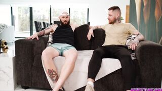 Straight guys jerk themselves off together!