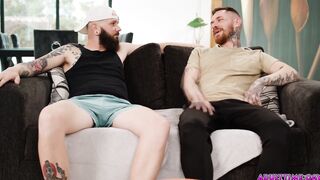 Straight guys jerk themselves off together!