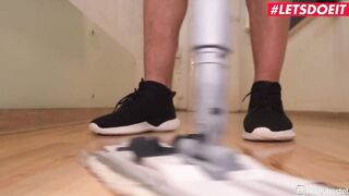 HORNYHOSTEL - Gigantic Ass oriental hot Luna TrueLove Squirts From Hard Fucking - LETSDOEIT