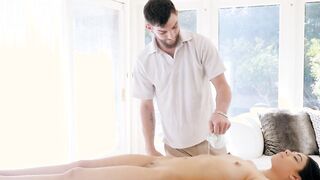 massage rub down teases tight pussy