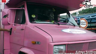 Sexual slender German hoe fucks spontaneous public