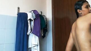 Desi cute mom big boob big ass showing son enjoy handjob