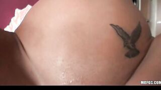 Smoking HOT Latina Goddess Raven Bay takes gigantic-dick like a pro