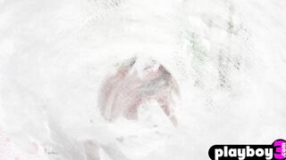 Big ass blonde teen posed totally naked