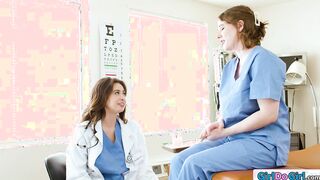 Intern gets oral exam from gynecologist