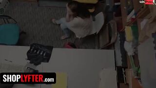 Shoplyfter - Bae And Sexsual Peyton Robbie And Her Stepmom