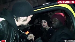 Anny Aurora Getting Invited Into The Sex Bus To Have