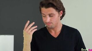 Alex Coal does everything for her stepbrother, Jay Romero, especially now that Jay has hurt his wrist. Alex's friend, Lilly