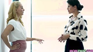 Foursome Fuck Therapy Session with Aaliyah and Penny