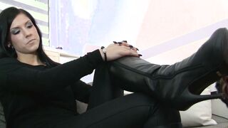 The magic of dominant women 4
