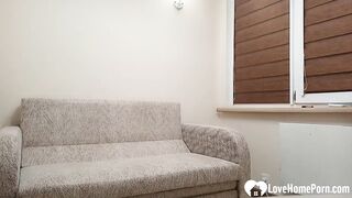 Lonely 19 yo gets naked off her outfit and masturbates