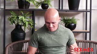 Cheating wife find my best friend to make her pregnant