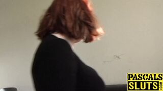 Kitty Misfit prepares her pussy for fucking with some rubbing