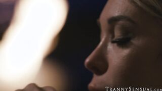 Aubrey Kate fucks horny hunk doggystyle until he cums