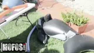 Cecilia Lion Sneaky Sex