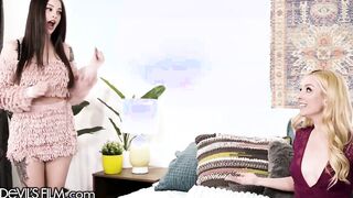 Aaliyah Love Shows Step Daughter Maddy may how to Masturbate