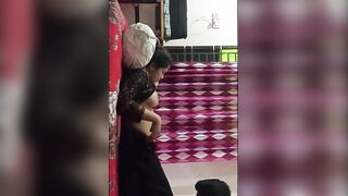 INDIAN DESI SEX VIDEO MERE DOST KI GHARELU MAA