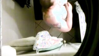 Spying on my plump busty stepmom in the bathroom