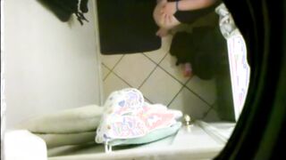 Spying on my plump busty stepmom in the bathroom