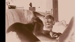 O0H MY WHAT A HOT HOT COCK SUCK