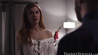 Hot tbabe Daisy Taylor sprays wet cum over hairy chest man