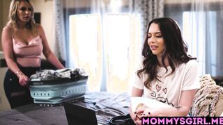 Busty MILF stepmom enjoys pussy licking